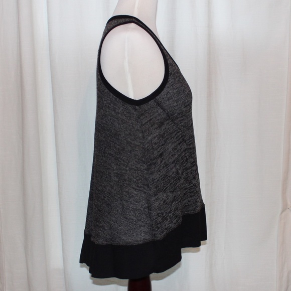 Francesca’s Tank Top - Picture 2 of 4